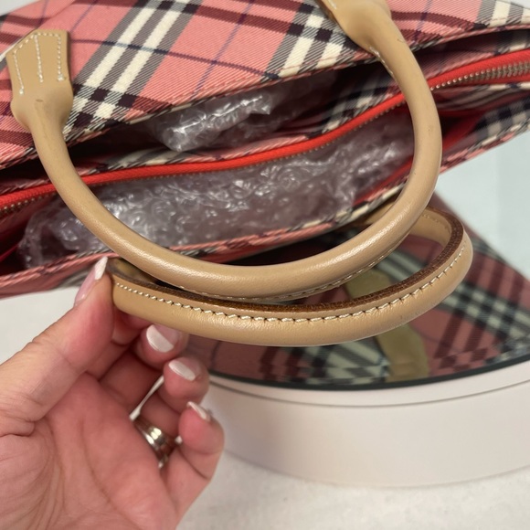 💞Burberry Pink Nova CheckShoulder Bag💞 - Picture 7 of 10